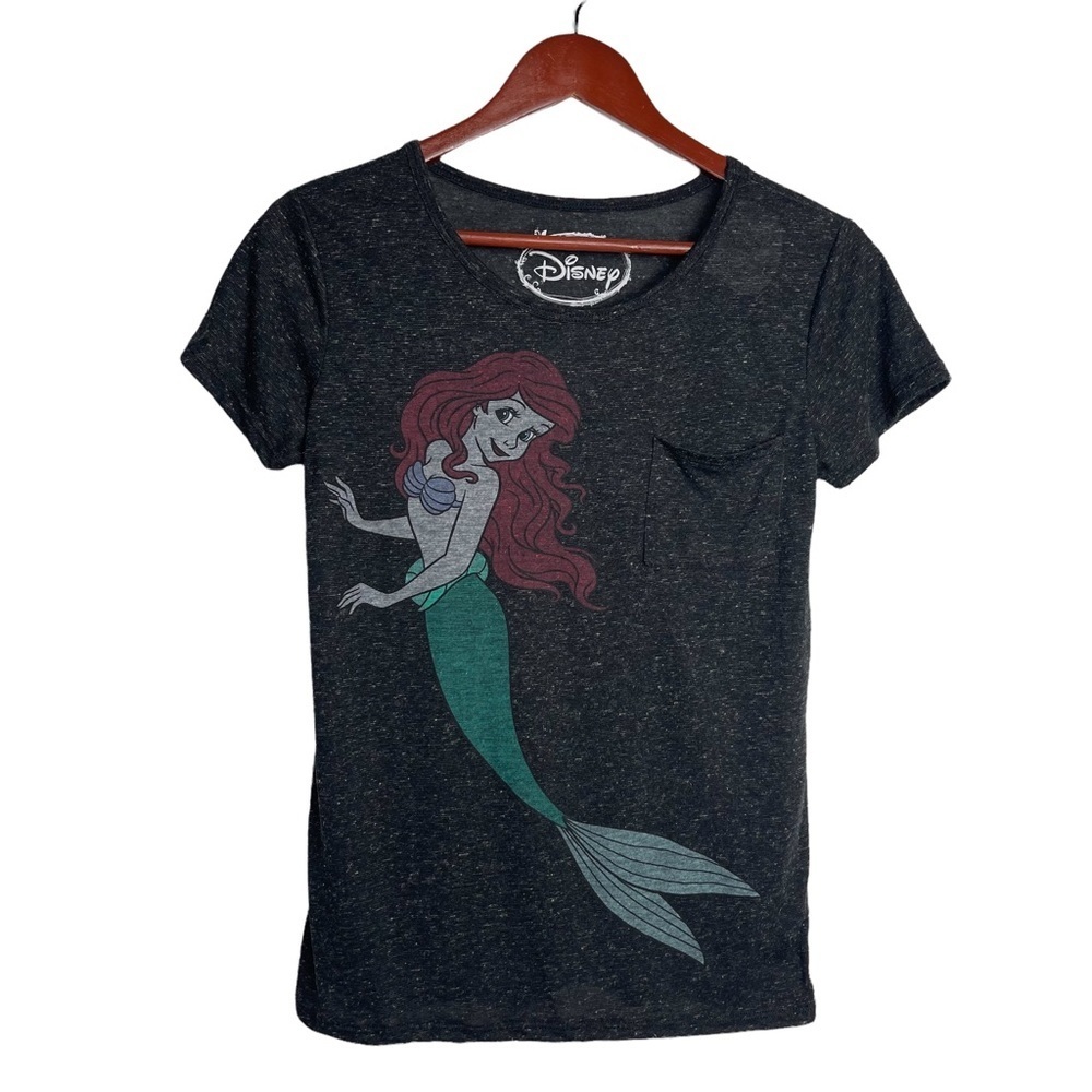 Disney Store The Little Mermaid Ariel Graphic Pocket Tee Shirt Women Small